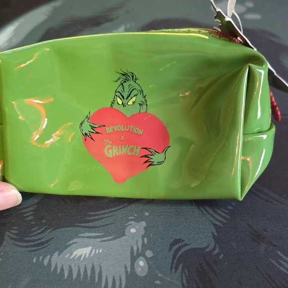 Dr. Seuss Green Grinch Mini Cosmetic Bags - Picture 4 of 4